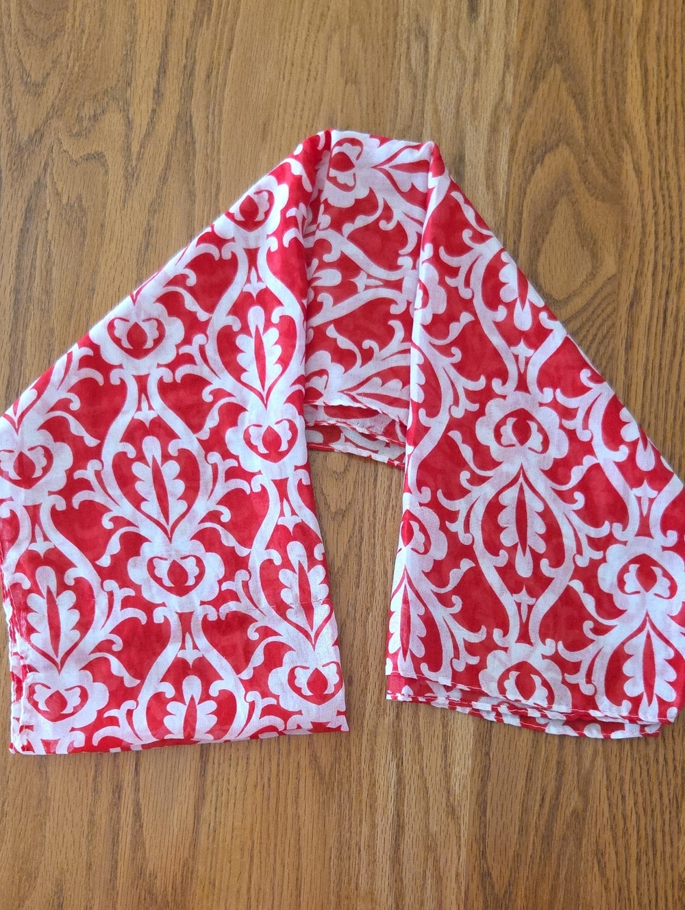 Red and White Scarf